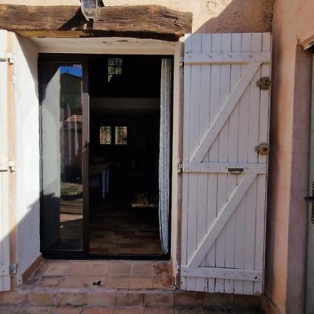 Studio Au Pied De La Sainte Victoire Puyloubier Dış mekan fotoğraf